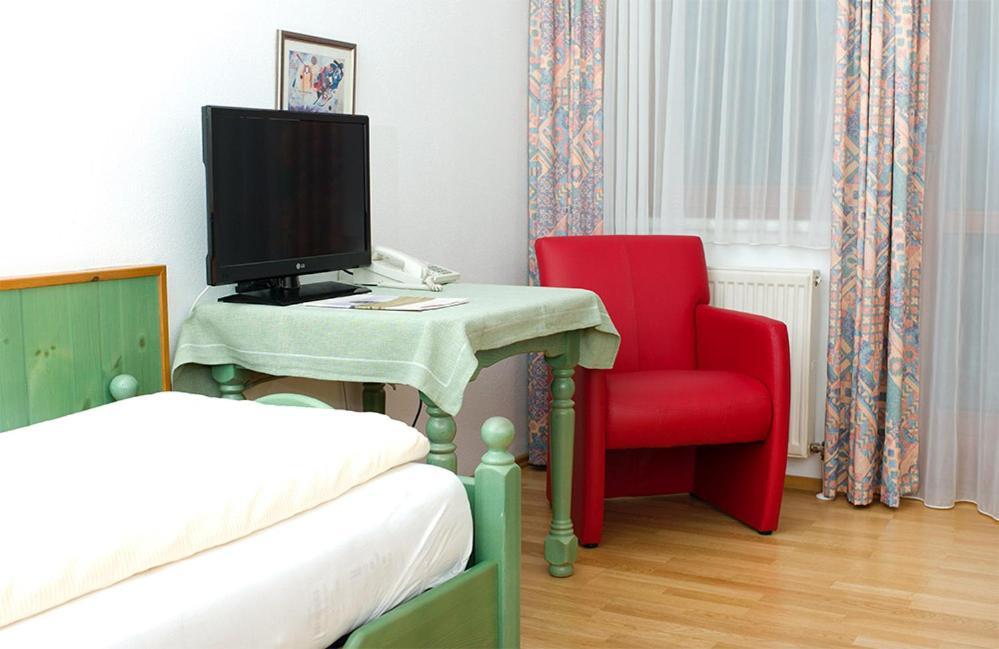 Kurhotel Bad Zell Екстериор снимка