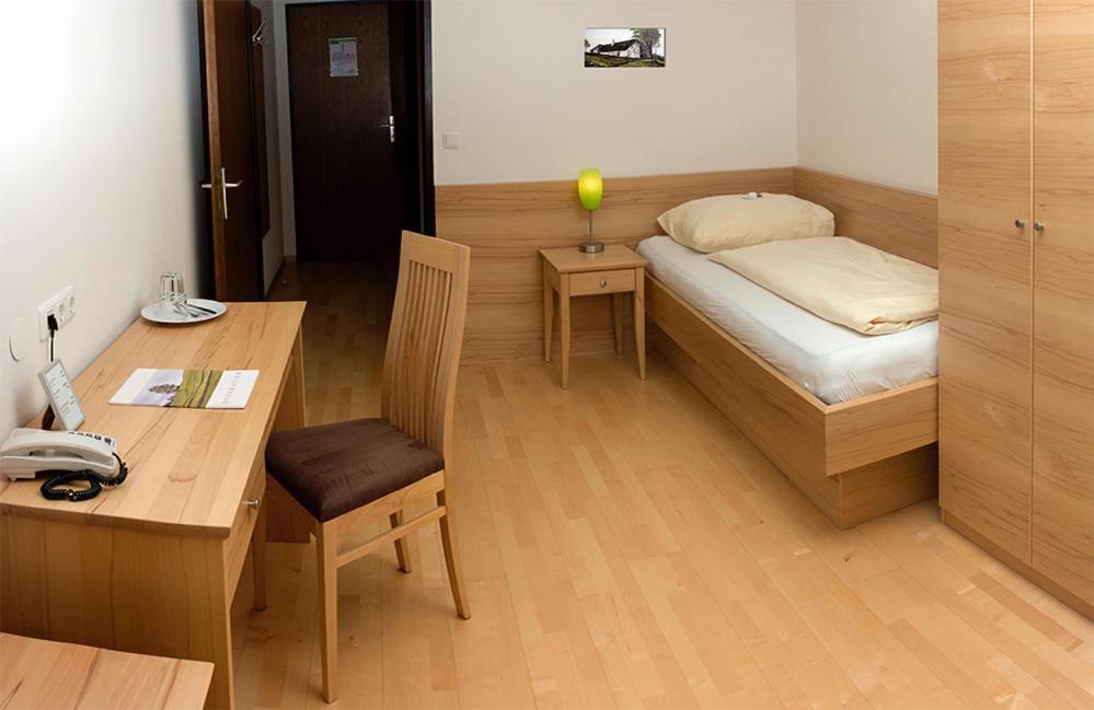 Kurhotel Bad Zell Екстериор снимка